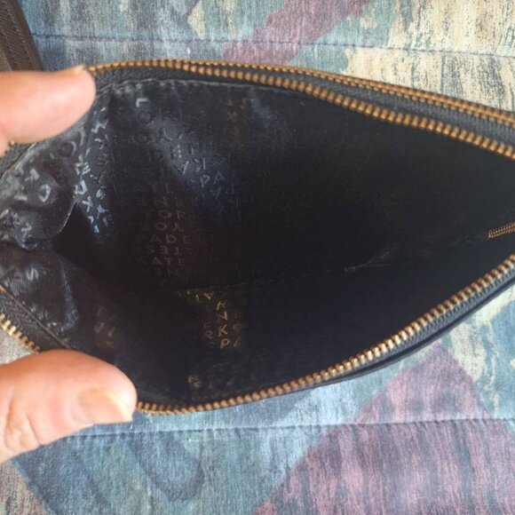 ๐ Kate Spade New York Wristlet โ Black Nylon (Gold Hardware) - Picture 2 of 3